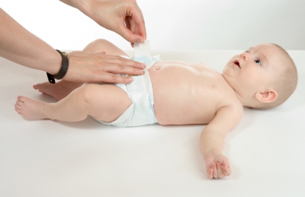 Bé Bị Hăm Tã - Nguyên Nhân và Cách Phòng Bệnh