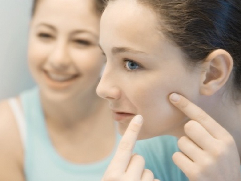Hướng Dẫn Điều Trị Sẹo Mụn Và Chăm Sóc Da Bị Tổn Thương